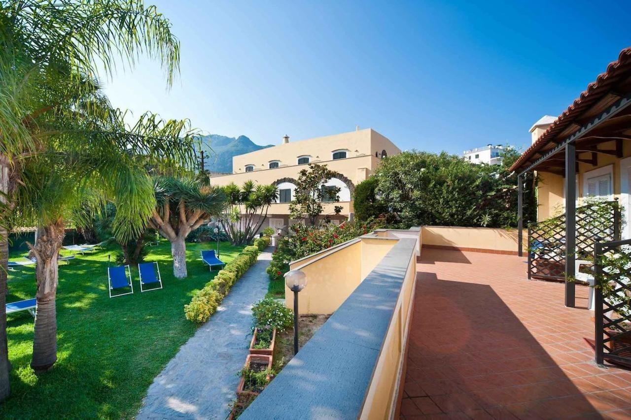 Hotel Villa Svizzera Terme Lacco Ameno  Buitenkant foto